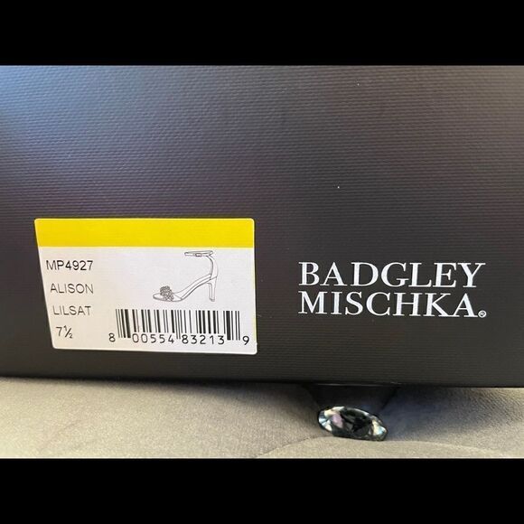 Badgley Mischka Alison Block Heel Sandal - Picture 5 of 14